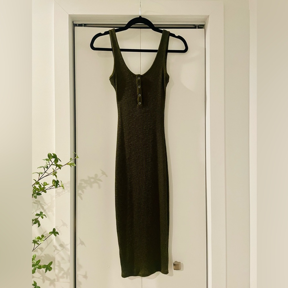 Lulu’s Bodycon Olive Green Ribbed Knit Dress - Midi